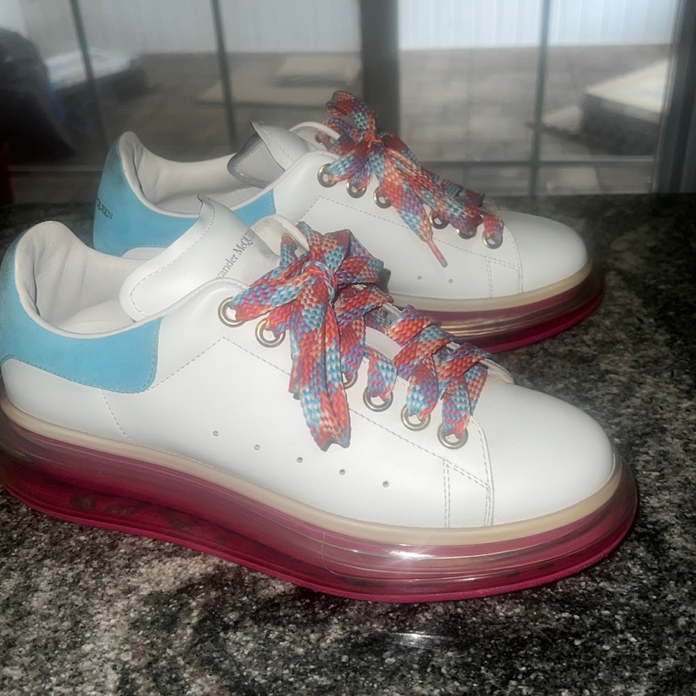 Alexander McQueen women’s shoes size 39 worn 3 times